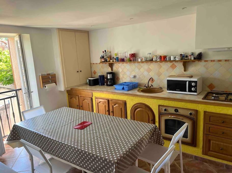 Appartement Dans Maison De Village Piana  Extérieur photo